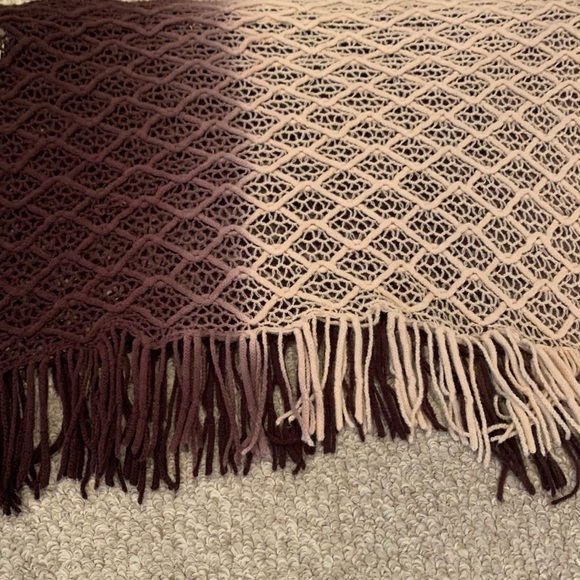 Anthropologie Staring at Stars fringe infinity scarf - Picture 4 of 4